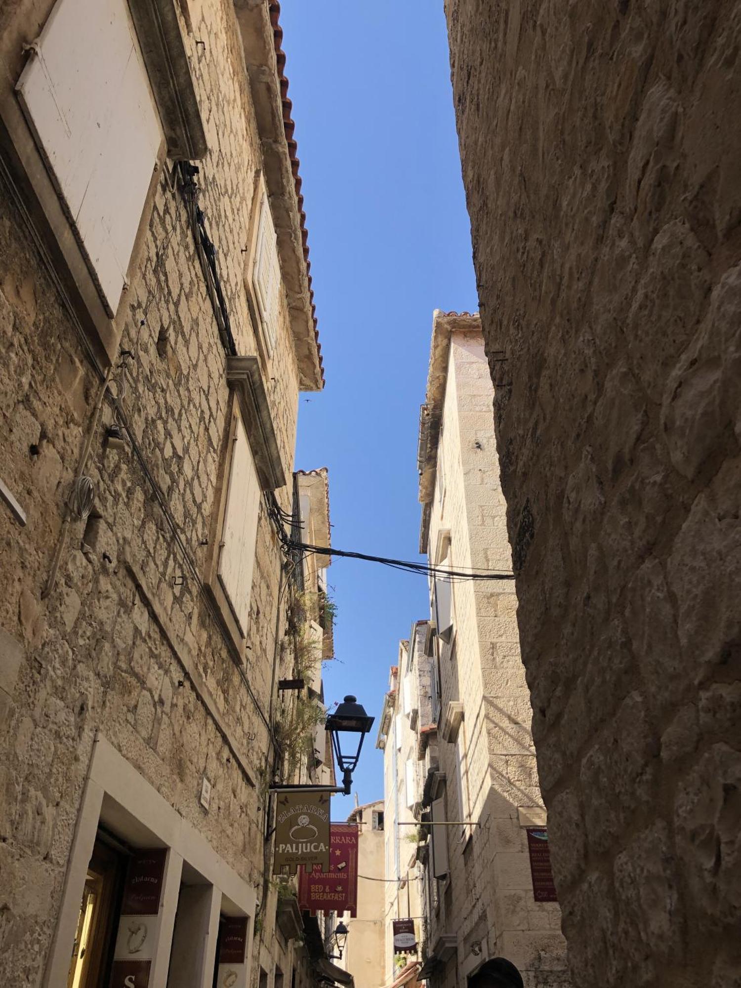 Apartmani Ema Trogir Buitenkant foto
