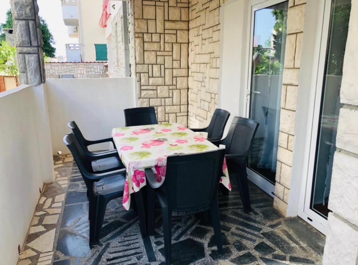 Apartmani Ema Trogir Kamer foto