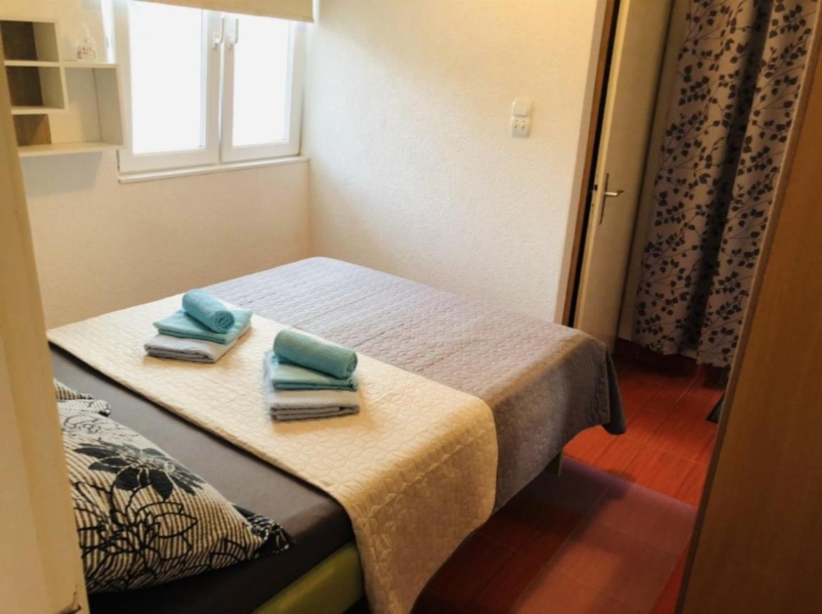 Apartmani Ema Trogir Kamer foto