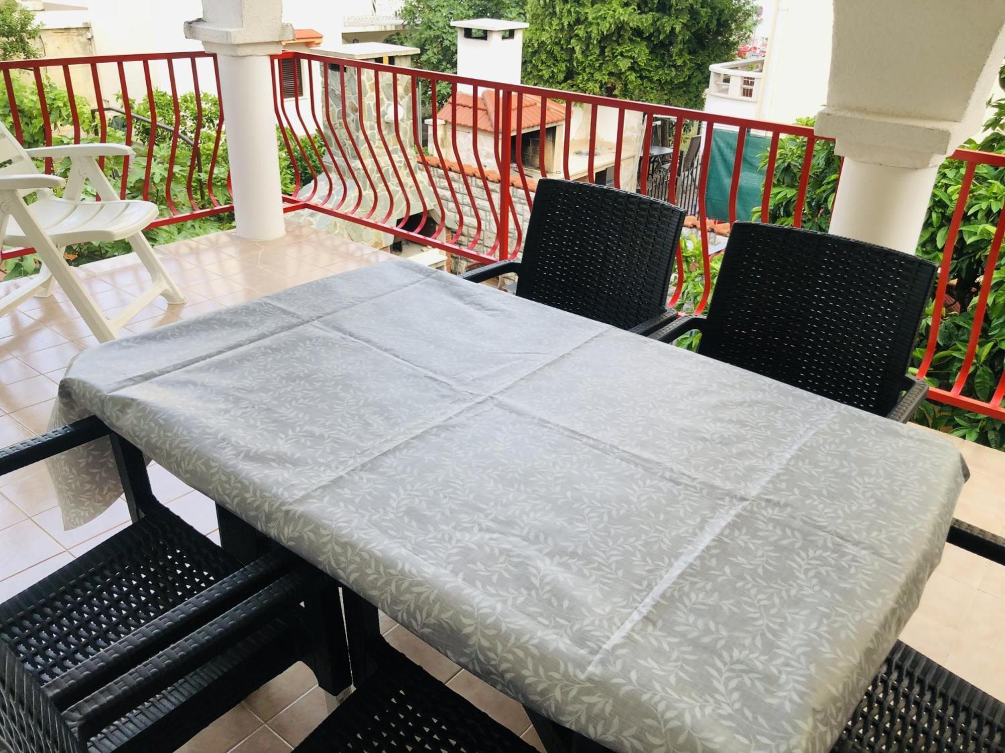 Apartmani Ema Trogir Buitenkant foto